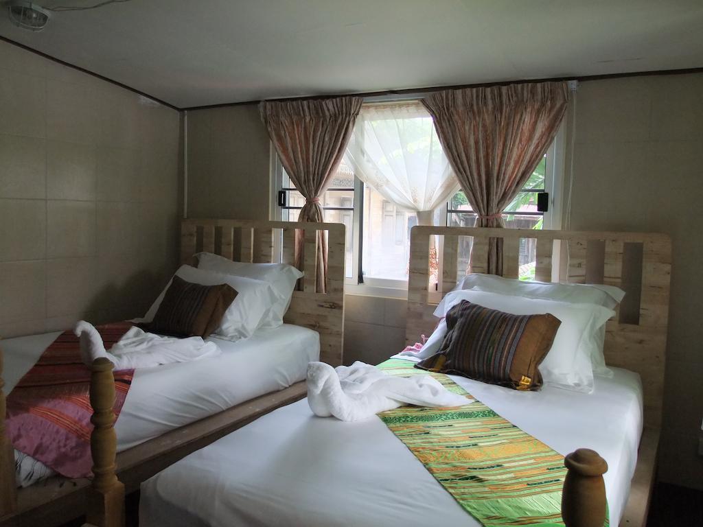 Panida Suite Hotel Бангкок Экстерьер фото